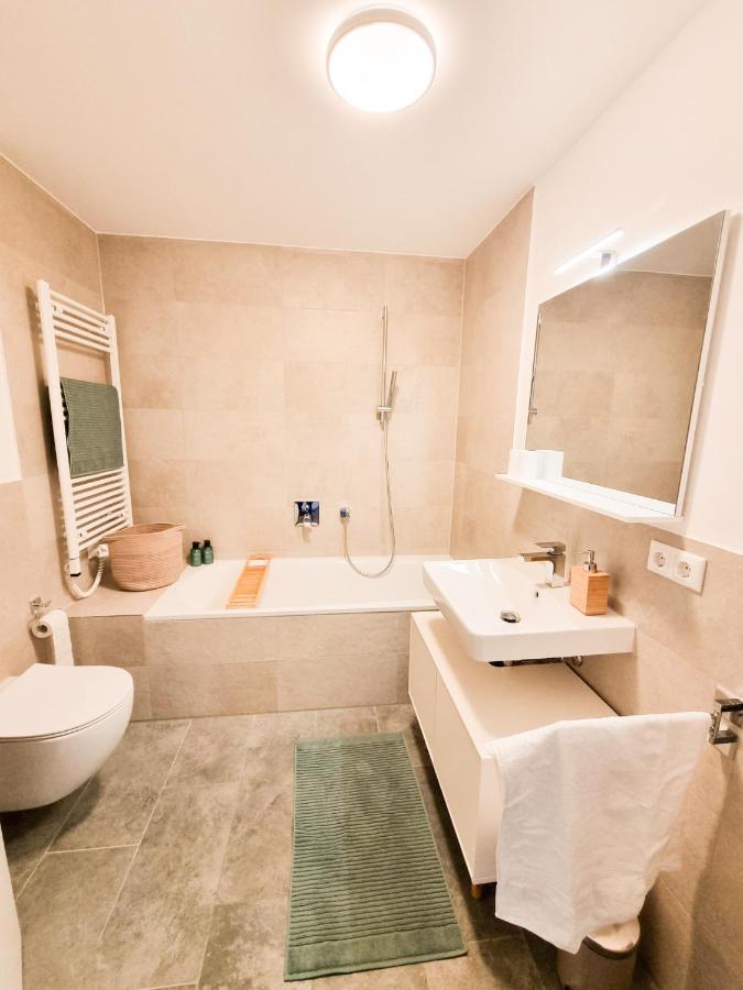 Orangehome: Waldlichtung - Zentral Zwischen Therme Und Stadtmitte Bad Aibling Bagian luar foto