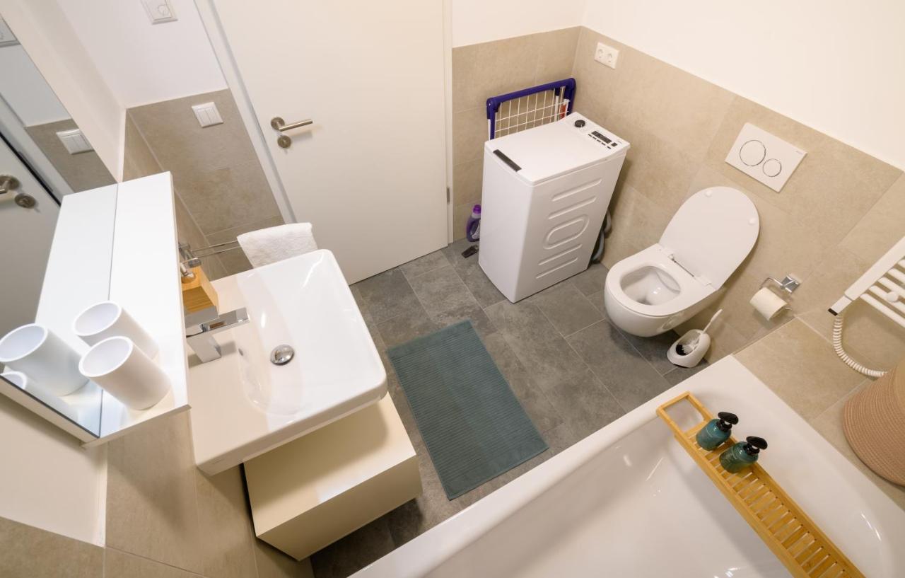 Orangehome: Waldlichtung - Zentral Zwischen Therme Und Stadtmitte Bad Aibling Bagian luar foto
